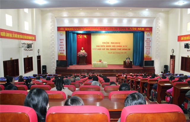Đại biểu quốc hội Trần Văn Minh tiếp xúc cử tri thành phố Uông Bí