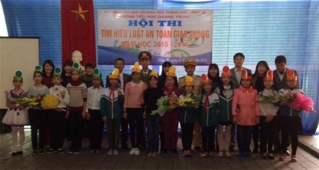 Trường Tiểu học Quang Trung: Hội thi tìm hiểu Luật ATGT năm học 2015-2016