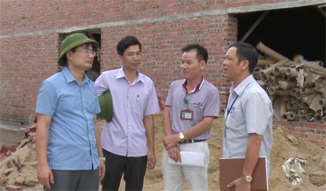 Đồng chí Nguyễn Anh Tú, Chủ tịch UBND thành phố: Kiểm tra việc khắc phục các vi phạm về bảo vệ môi trường tại nhà máy tái chế, sản xuất bao bì của Doanh nghiệp tư nhân Anh Đức