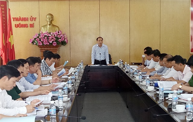 Thành ủy Uông Bí làm việc với Đảng bộ phường Quang Trung