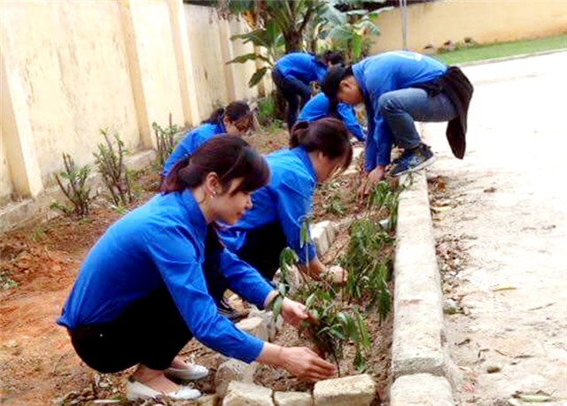 Bảo vệ môi trường: Cách làm của phụ nữ Uông Bí
