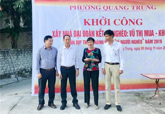 Khởi công xây nhà đại đoàn kết tại phường Quang Trung