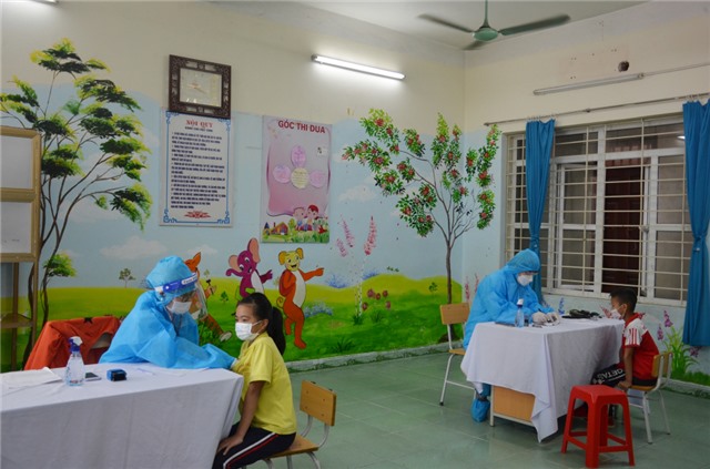 Quảng Ninh: Đồng loạt tiêm chủng cho trẻ từ 5 đến dưới 12 tuổi tại 6 địa phương