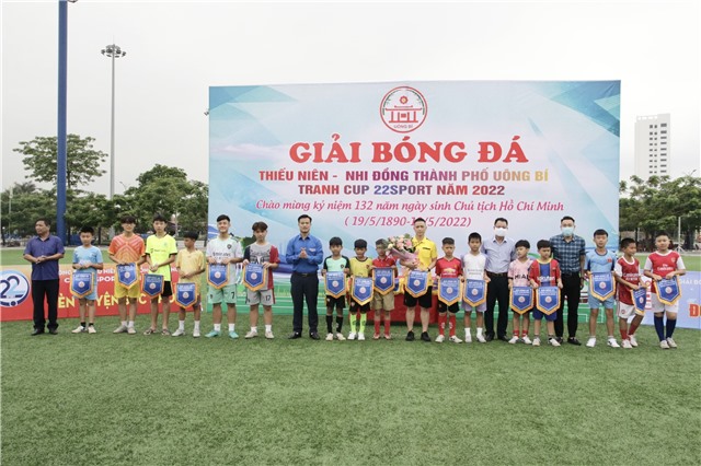 Khai mạc Giải bóng đá Thiếu niên – Nhi đồng thành phố Uông Bí năm 2022