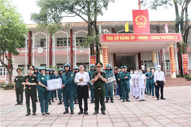 Diễn tập thực binh xử lý tình huống “Trung đội DQCĐ phường Bắc Sơn phối hợp với LLTV đánh chiếm lại mục tiêu, giải cứu con tin”