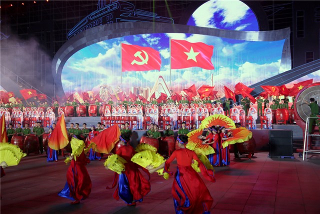 Chương trình Lễ kỷ niệm 60 năm Ngày thành lập tỉnh Quảng Ninh diễn ra vào tối 28/10