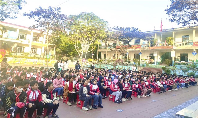 Chương trình "Thiếu nhi Việt Nam học tập tốt - rèn luyện chăm" tại Trường Tiểu học Kim Đồng 