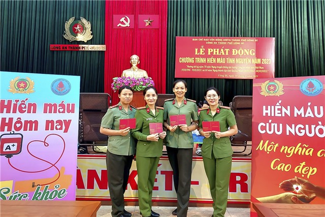 Hội LHPN Công an thành phố: Nhiều hoạt động ý nghĩa, thiết thực lập thành tích chào mừng kỷ niệm 60 năm thành lập tỉnh Quảng Ninh