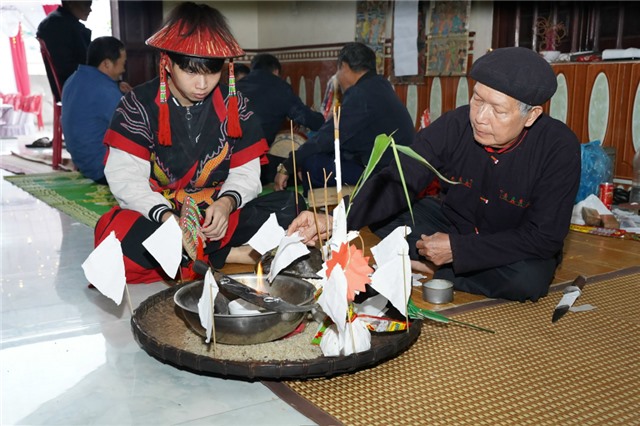 Làm giàu văn hoá dân tộc Dao Thanh Y ở Thượng Yên Công