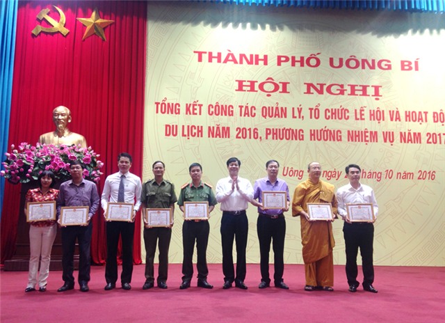 Uông Bí tổng kết công tác tổ chức lễ hội năm 2016