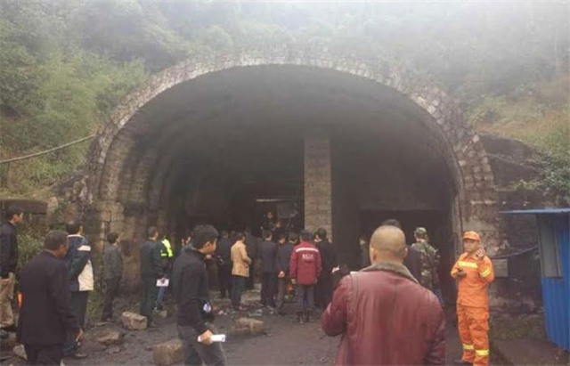 Nổ mỏ than ở TP Trùng Khánh, Trung Quốc, 33 người mắc kẹt