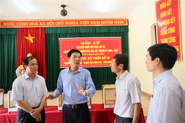 Bí thư Tỉnh ủy Nguyễn Văn Đọc kiểm tra công tác chuẩn bị bầu cử ĐBQH và HĐND các cấp tại TP Cẩm Phả