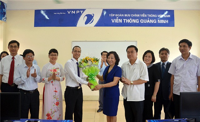 Khai trương Trung tâm Sáng tạo Microsoft Hạ Long