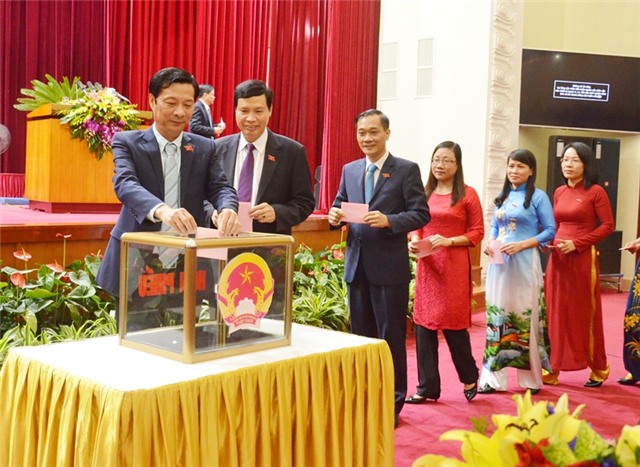 Bí thư Tỉnh ủy Nguyễn Văn Đọc tái đắc cử chức vụ Chủ tịch HĐND tỉnh khóa XIII