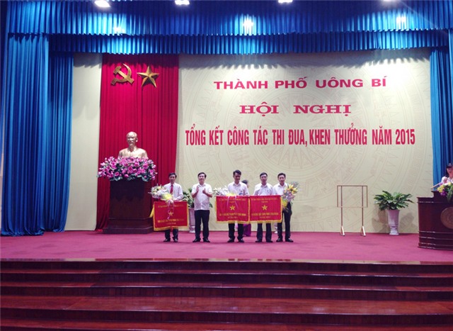 TP Uông Bí: Hội nghị tổng kết công tác thi đua khen thưởng năm 2015, phát động phong trào thi đua năm 2016