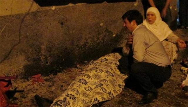 Đánh bom tại Thổ Nhĩ Kỳ, hơn 100 người thương vong