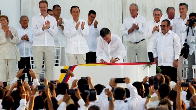 Chính phủ Colombia và FARC ký kết thỏa thuận hòa bình lịch sử