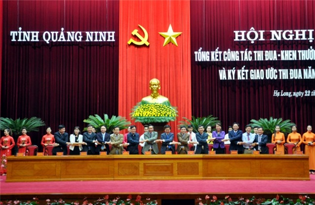 Tỉnh Quảng Ninh phát động và ký kết giao ước thi đua năm 2017