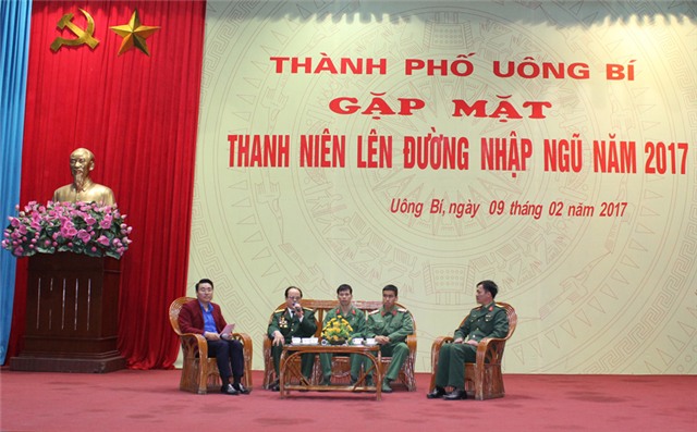 TP Uông Bí: Gặp mặt 160 thanh niên lên đường nhập ngũ 2017