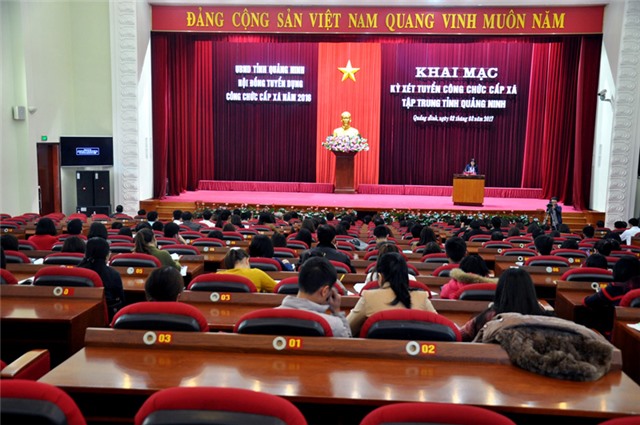 Khai mạc kỳ xét tuyển công chức cấp xã tập trung năm 2016