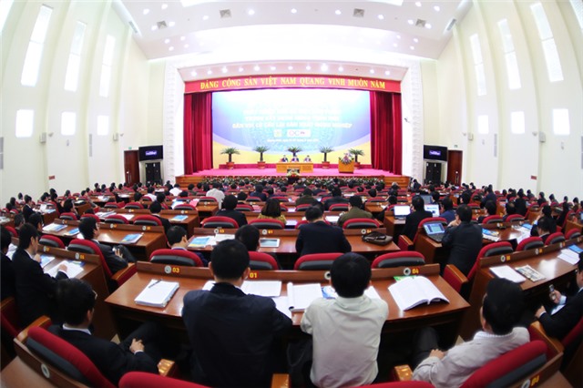 Hội nghị "Phát triển mỗi xã một sản phẩm trong xây dựng NTM gắn với cơ cấu lại sản xuất nông nghiệp"