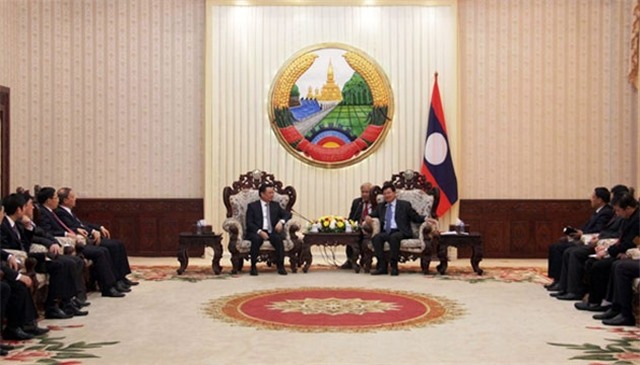 Tăng cường hợp tác tài chính Việt Nam-Lào