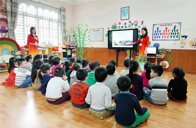 Nâng cao chuẩn mực đạo đức giáo viên mầm non