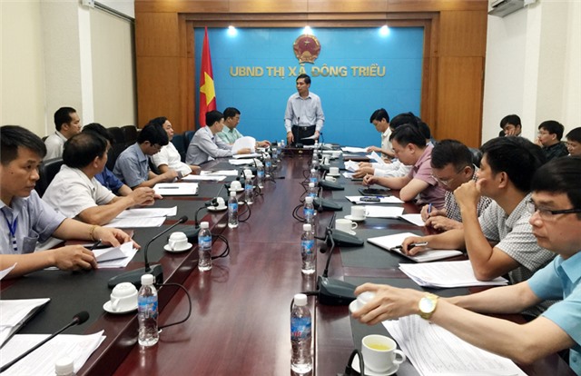 Kiểm tra thực hiện di dân ra khỏi vùng nguy hiểm tại TX Đông Triều và TP Uông Bí