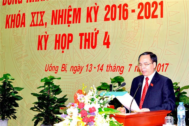 Khai mạc kỳ họp thứ 4 HĐND thành phố Uông Bí khóa 19