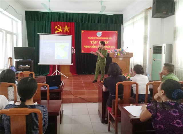 Hội LHPN Thành phố Uông Bí: Tuyên truyền, tập huấn phòng chống tội phạm, ma túy năm 2017
