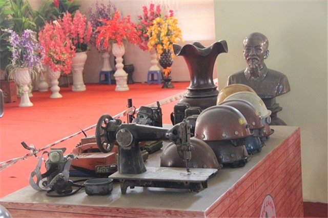 Độc đáo chợ cảnh Uông Bí