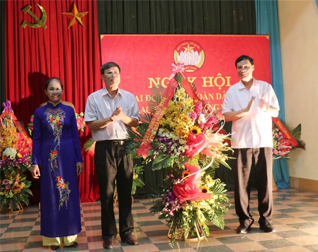 Tưng bừng ngày hội đại đoàn kết toàn dân khu Lạc Thanh