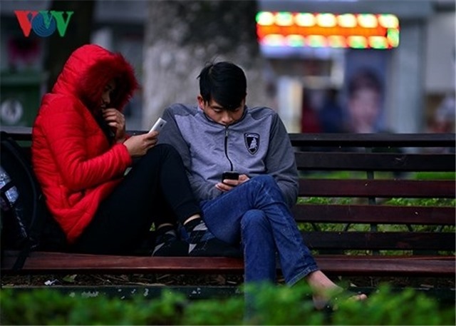 Dự báo thời tiết 19/11: Không khí lạnh tăng cường, miền Bắc chuyển rét