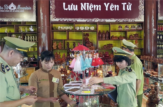 Uông Bí: Tăng cường quản lý địa bàn, ổn định thị trường