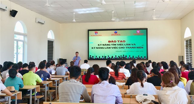Đào tạo kỹ năng tìm việc làm và làm việc cho sinh viên Đại học Ngoại Thương cơ sở Quảng Ninh