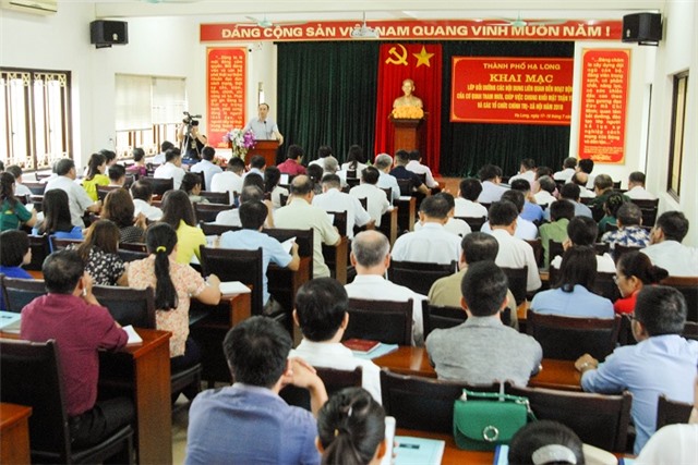 Xây dựng đội ngũ cán bộ nhiệt huyết, đủ tầm