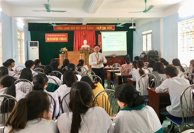 Đào tạo kỹ năng tìm việc làm và làm việc cho học sinh Trung tâm Giáo dục nghề nghiệp - Giáo dục thường xuyên Uông Bí