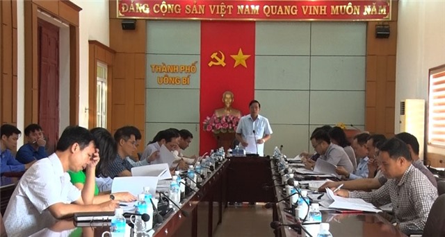 TP Uông Bí rà soát lại kế hoạch thu giá dịch vụ thu gom, vận chuyển và xử lý rác thải năm 2019