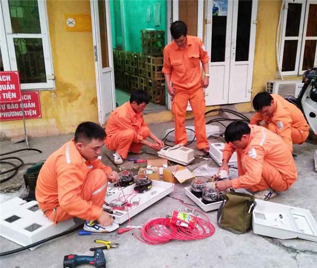 Điện lực Uông Bí: Giải quyết dứt điểm tình trạng điện áp thấp