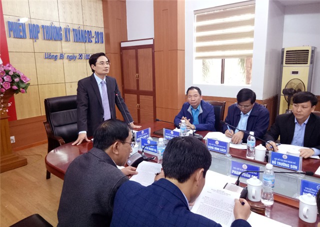 UBND Thành phố họp phiên thường kỳ tháng 2-2018