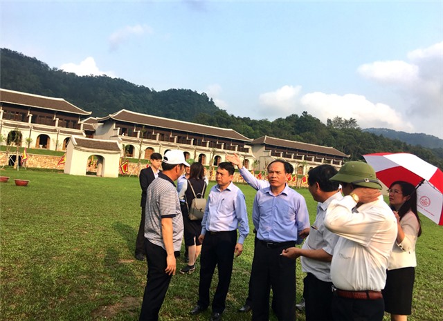 Lãnh đạo thành phố kiểm tra công tác chuẩn bị Lễ hội Hoa Anh Đào - Mai Vàng Yên Tử năm 2018 