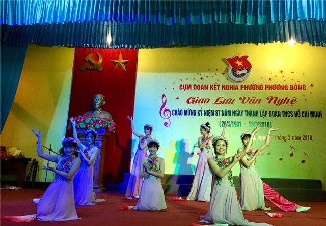 Cụm đoàn phường Phương Đông: Giao lưu văn nghệ chào mừng ngày thành lập Đoàn 