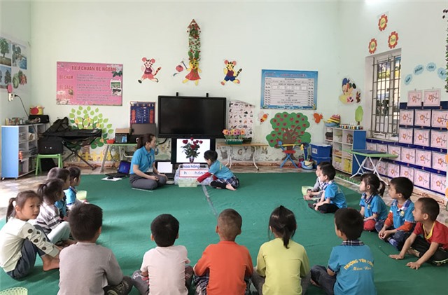 Tổ chức chuyên đề điểm: “Xây dựng môi trường giáo dục lấy trẻ làm trung tâm” ở mầm non Thượng Yên Công 