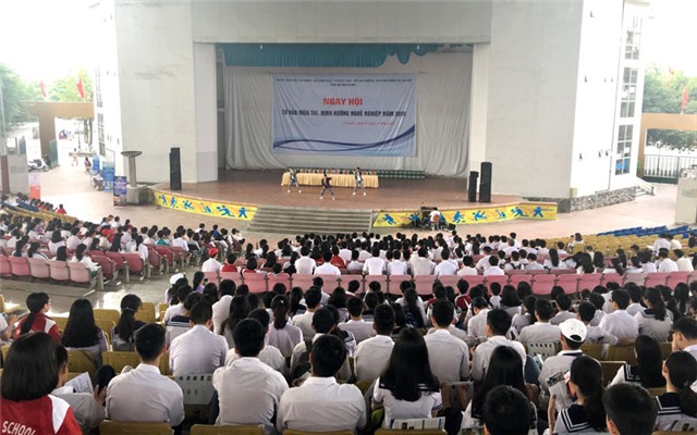 Ngày hội “Tư vấn mùa thi, định hướng nghề nghiệp" năm 2018