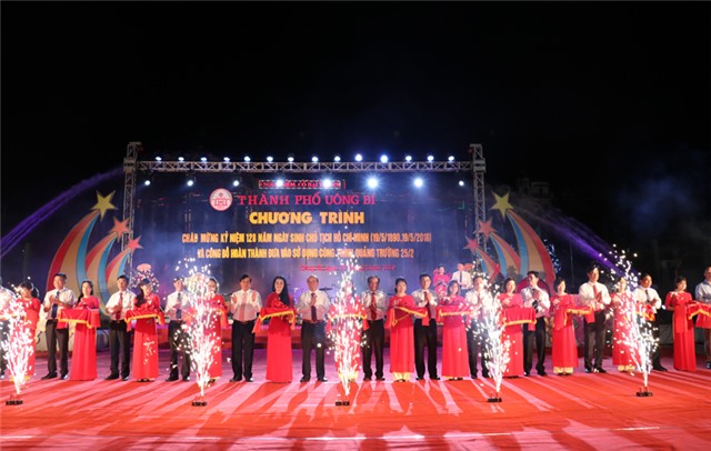 Quảng trường 25-2, tiếp tục hoàn thiện hạ tầng đô thị Uông Bí theo hướng hiện đại