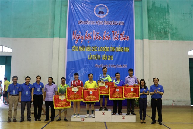 Gần 500 VĐV tham gia ngày hội văn hóa thể thao CNVC-LĐ