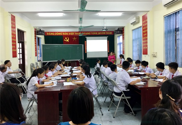 Hội thảo Thực nghiệm dạy học định hướng phát triển năng lực môn Khoa học tự nhiên