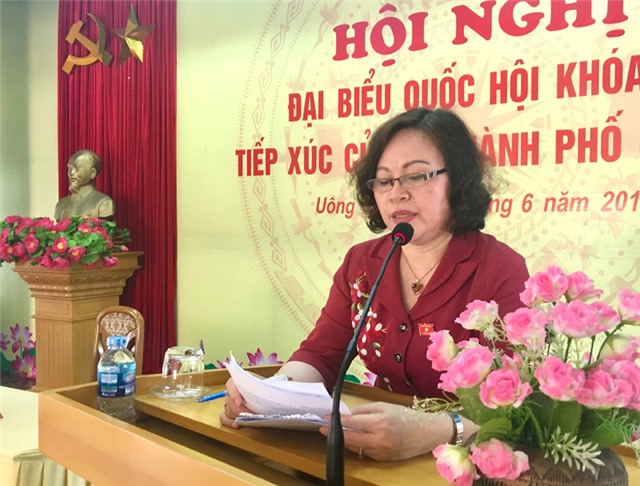 Đại biểu Quốc hội Ngô Thị Minh tiếp xúc cử tri thành phố Uông Bí