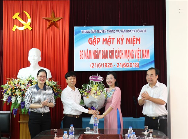 Trung tâm TT - VH TP Uông Bí: Gặp mặt kỷ niệm 93 năm ngày Báo chí cách mạng Việt Nam 