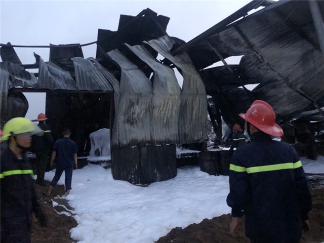 Đã dập tắt hoàn toàn đám cháy tại Công ty CP Thông Quảng Ninh  